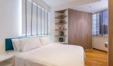 bedroom design with walk-in wardrobe